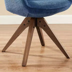 Fauteuil pivotant Art Leon confortable en tissu avec pieds en chêne massif