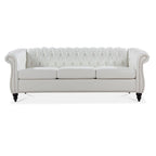 Canapé Chesterfield 3 places 84 po avec accoudoirs roulés et garniture cloutée argentée | Blanc