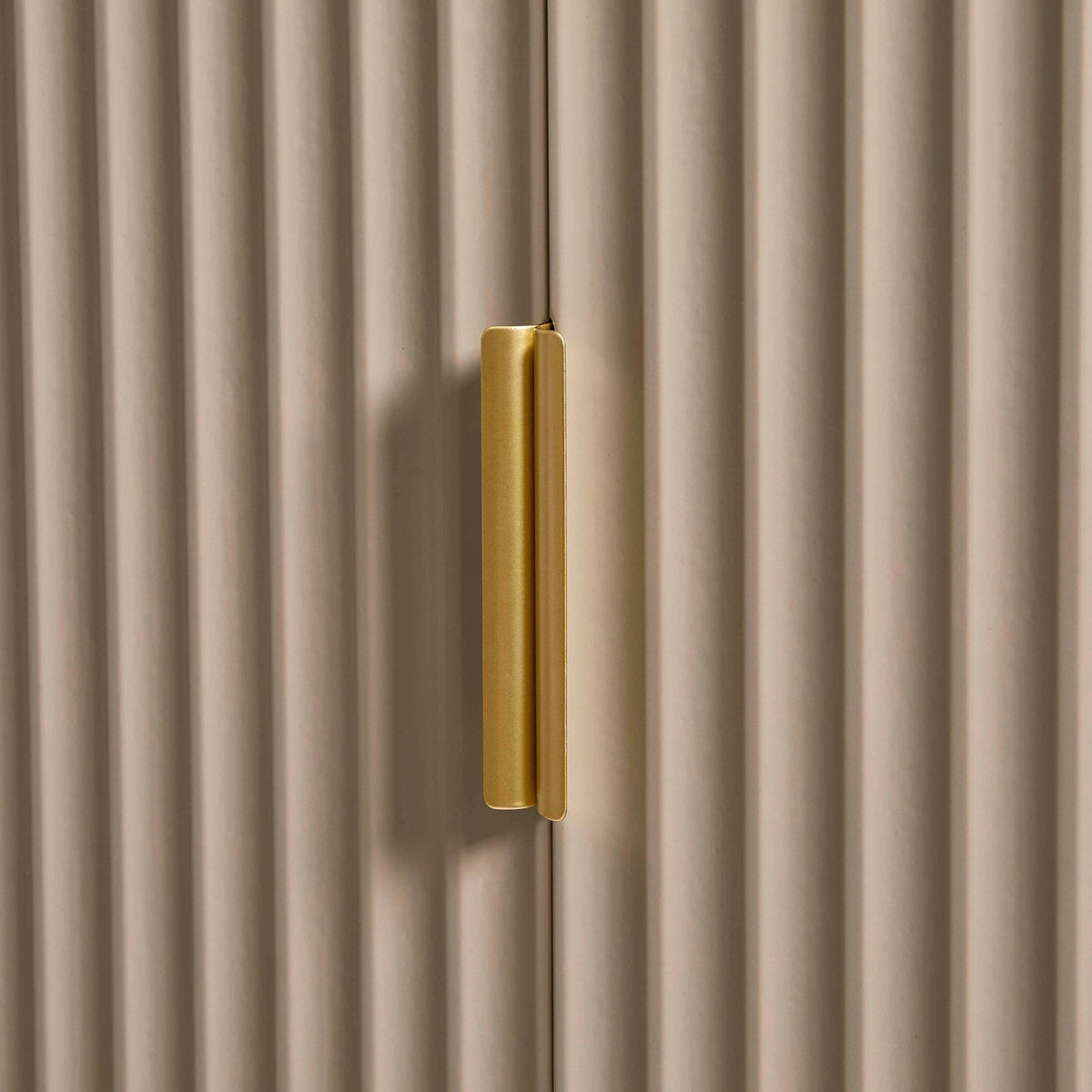 Armoire 3 portes avec tiroirs - Taupe